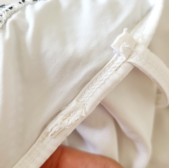 Sport Tank With Build-in Bra - Picture 6 of 6